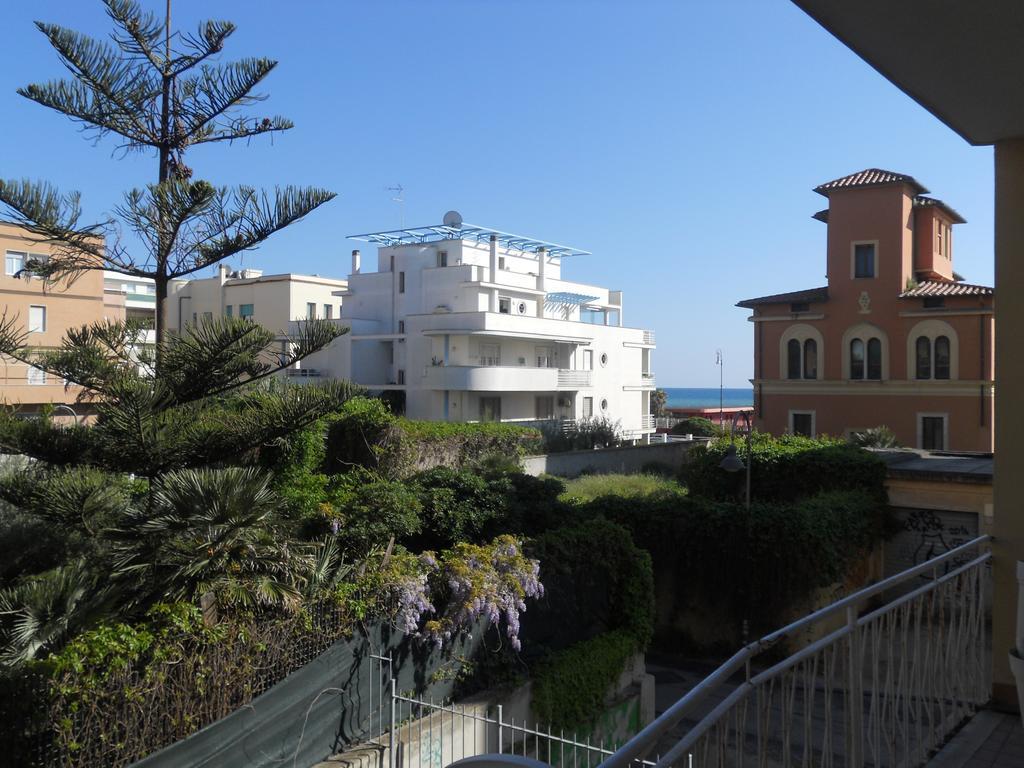 Hotel Le Vele Lido di Ostia Exterior foto